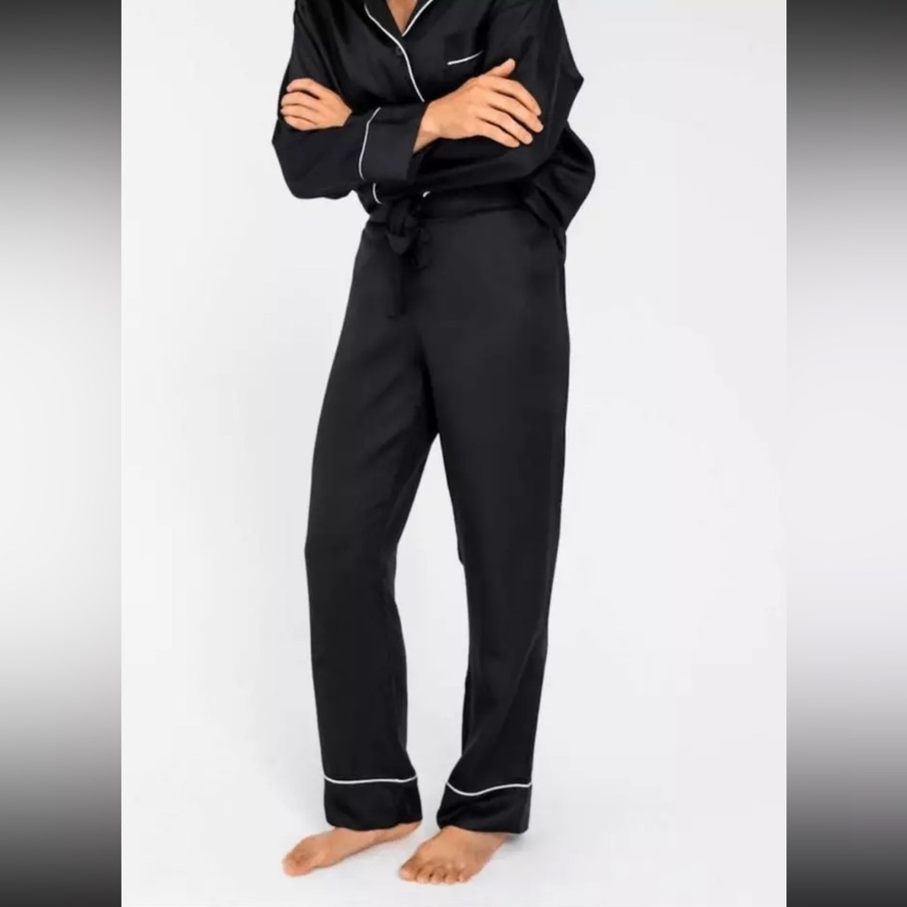 NWT- Ettitude- Sateen Pj Pants- Onyx Medium